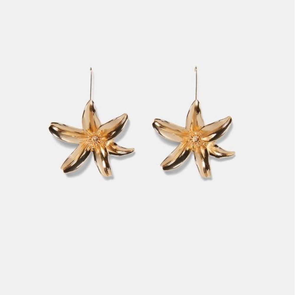 new • 2/$35 || ZARA Big Flower Statement Earrings - Picture 4 of 6